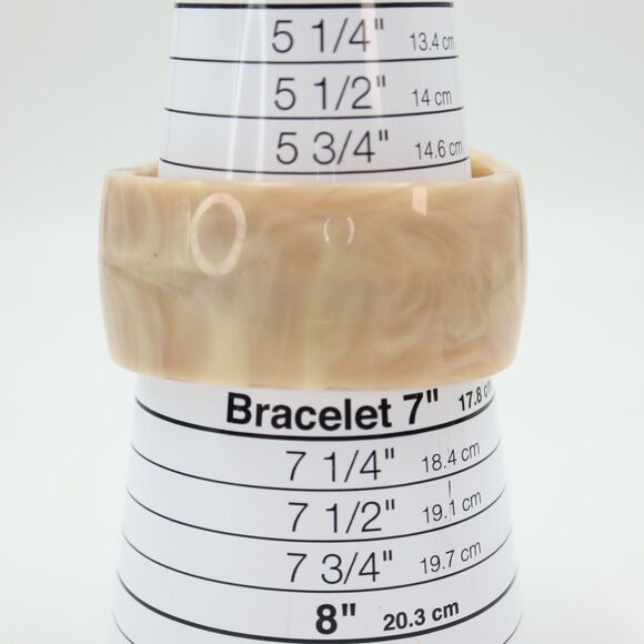 Caravelle New York Womens Gold Tone Pearl Plastic Bangle 44L136 w New Battery main image 5